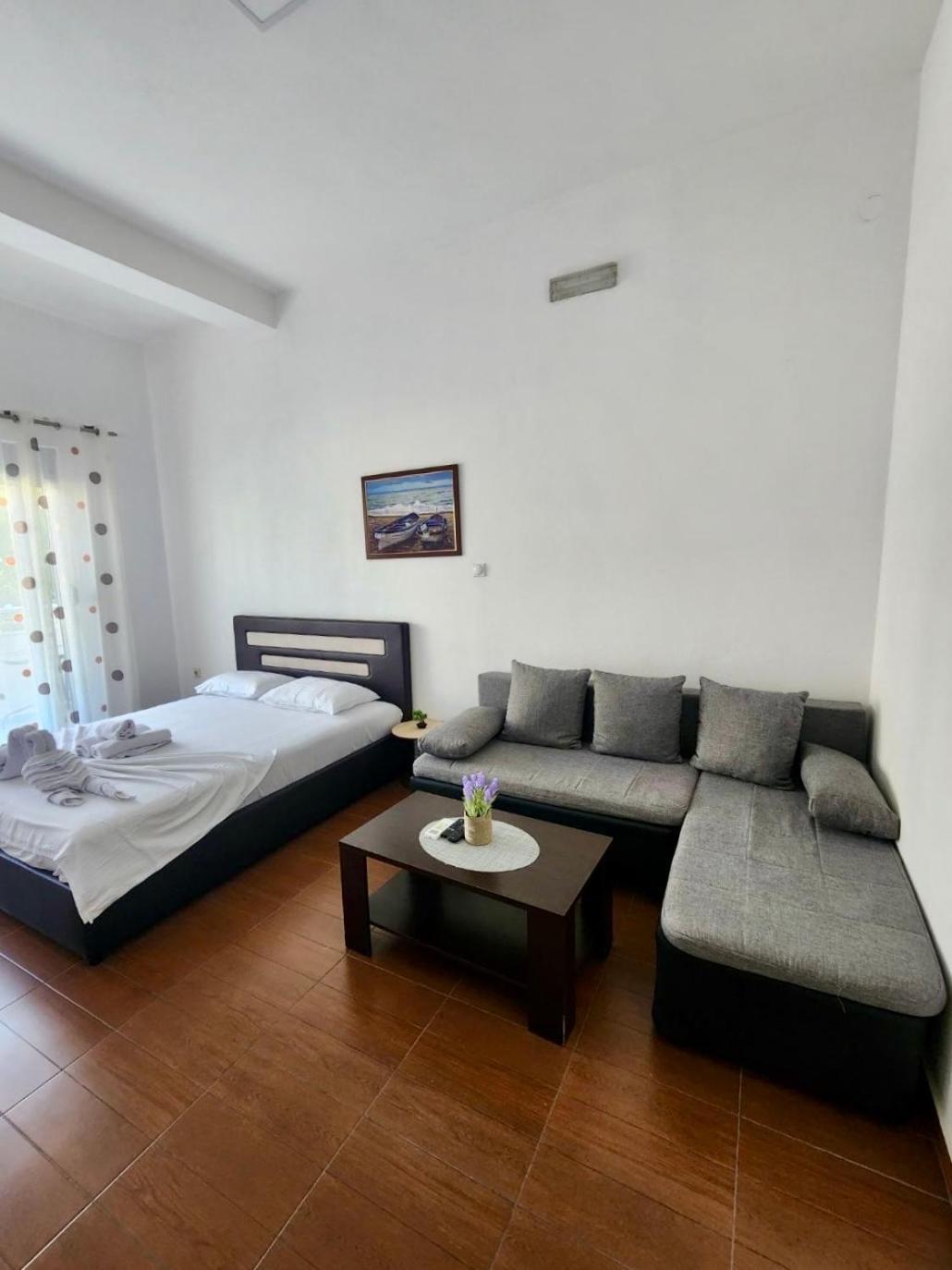 אולסינץ' Sunrise Apart-Hotel מראה חיצוני תמונה